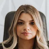 Dra. Camila Chagas